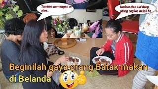 MAKAN KHAS BATAK DI BELANDA ADALAH SESUATU YANG MEWAH [upl. by Neeruan]