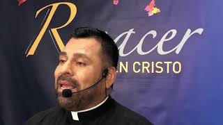 Renacer  Mi Compromiso con Dios  Padre Víctor León [upl. by Ennalyrehc]