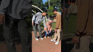 Padahal cuma minta taliin sepatu doang🥺 Btw ada yg tau ini dimana☺ socialexperiment orangbaik [upl. by Gaither]