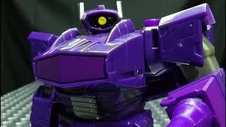 Cyber Battalion SHOCKWAVE EmGos Transformers Reviews N Stuff [upl. by Koenraad]