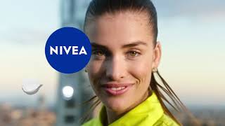 NIVEA  CC Fluide 3 en 1 Luminous630 [upl. by Enyrb]