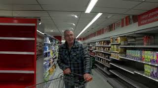 Ron Tholen is de nieuwe bedrijfsleiderondernemer van de nieuwe Boons supermarkt in Liempde [upl. by Aicilev]