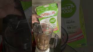 futurelife tiktokvideo cameraroll youtubeshorts breakfast smoothie proteinsmoothie protein [upl. by Amoakuh]