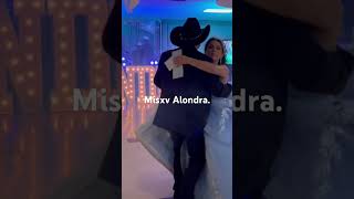 Sonidochamuco los Xv de Alondra bailando con supapa [upl. by Anoynek367]