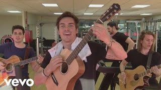 Dvicio  Casi Humanos en el Gym [upl. by Novyert]