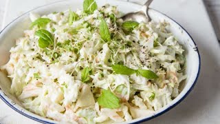 Recette  Salade de céleri facile et légère [upl. by Aeynod]