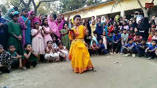 Chikon chakon manja dole ganer tala tala  চিকন চাকন মানজা দোলে গানের তালে তালে  cover dance [upl. by Anuska]