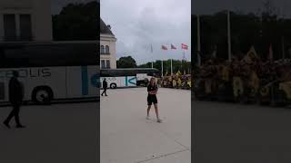 Le Stade Rochelais en finale du Top 14  Les joueurs accueillis par les supporters à La Rochelle [upl. by Xam]