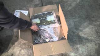 FMF Dirt Bike Lift Stand Review Part 1 Unboxing and Parts List [upl. by Janine785]