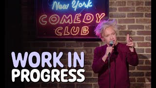 Emma Willmann  Workshopping Ideas and Crowd Work at New York Comedy Club [upl. by Monro]