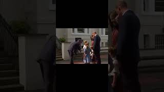 short Prince George Princess Charlotte amp Prince Louis meet their new headteacher at new school [upl. by Ainak]