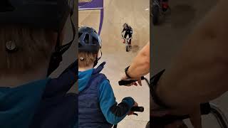 minibmx in der Reithalle in Ulm khebike bmx bmxfamily bmxlife [upl. by Teodora]