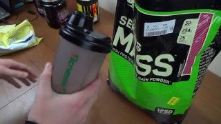 Гейнер Optimum Nutrition Serious Mass Проба [upl. by Annaerdna]