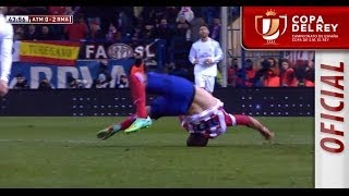 Escalofriante caída de Manquillo tras la falta de Ronaldo Copa del Rey [upl. by Guarino]