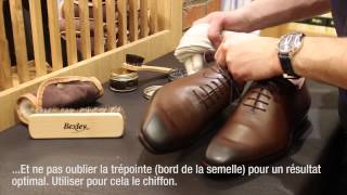 Comment nettoyer ses chaussures en cuir daim [upl. by Enilreug]