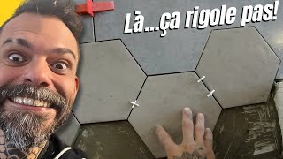 TRANSITION ENTRE DU CARRELAGE HEXAGONAL ET DU GRAND CARRELAGE AVEC UNE BELLE JONCTION [upl. by Anetsirhc]