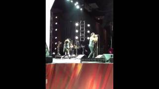 Live Lenny kravitz concert at Super Bowl tailgate [upl. by Yecaj]