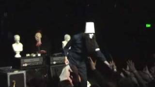 Buckethead  Nunchucks Robot Dance and Toy Trading  Aggie Theater 362008 [upl. by Baryram]