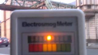 Mobilfunk ESmog Messung WUPPERTAL Elektrosmog Meßgerät ED7 EMF Meter PT2 [upl. by Llezo]