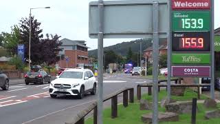 Shropshire Fire amp Rescue engine 999 emergency response thro Craven Arms England Salop on 31823 [upl. by Osborne331]