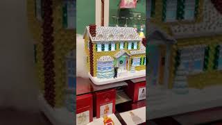 National Lampoon Christmas Vacation Griswald House Light Up Display at Hallmark Store 4K Shorts Vid [upl. by Annauqahs]