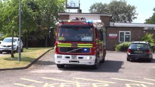 Hampshire Fire amp Rescue Service  46 Totton Volvo Water Tender On An Emergency Call  2 Videos [upl. by Silvain]