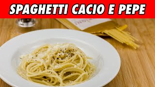 SPAGHETTI CACIO E PEPE la ricetta veloce  OggiCucinaMirco [upl. by Bellaude]