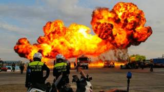 Efectos de sonido  Sirenas policía y bomberos  Catástrofe [upl. by Nnylyar147]