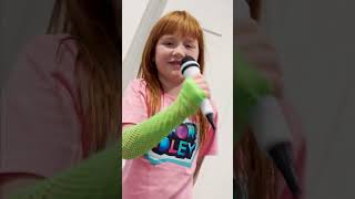 ADLEY PERFORMANCEEVERYONE iS AMAZiNG Dad amp Koopa watch Adley sing her SONG Karaoke sing along🎵 [upl. by Atalayah]