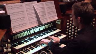 James Kennerley plays Widors Toccata at Washington National Cathedral [upl. by Ahserb481]