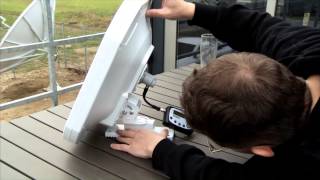 esoSAT SatellitenFlachantenne FA340HD mit digitalem QuadLNB [upl. by Cosma]