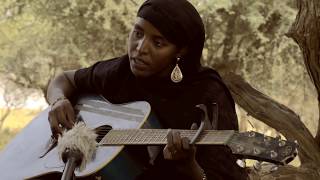 Fatou Seidi Ghali Les Filles de Illighadad  Telilit [upl. by Neelrahs]