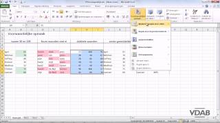 Excel 2010  222  Standaardmogelijkheden [upl. by Miculek]