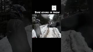 Bike riding in snow  travel northsikkim snow royalenfield z900 superbike lachung snowride [upl. by Gianna]