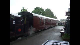 Rushden Station Northamptonshire on 20th May 2017 [upl. by Rafaela405]