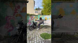 Va t’inscrire au live sur TikTok pour pas le louper 💚🦎 humour drole moto motard artishow [upl. by Naitsabes]