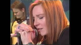 Portishead  Sour Times Live The White Room 1995 HD remaster [upl. by Mairim]