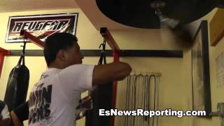 Abner Mares vs Gonzalez this weekend on showtime  esnews boxing [upl. by Barrow187]