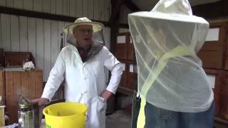 Der Imker und das Gold seiner Bienen [upl. by Carolan]