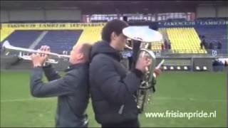 Heerenveen fans spelen Fries volkslied in Cambuur Stadion [upl. by Gujral]