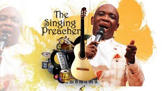 MOMENT OF PRAISE AND WORSHIP  THE SINGING PREACHER [upl. by Halsey]