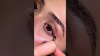 Graphic eyeliner eye makeup 💁✨makeup eyemakeup amazingmakeup makeuptutorial [upl. by Ibrek]