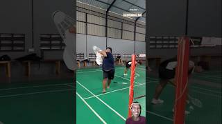 Bola Raket Sama Orangnya Sama Besarnya ngakak komedi badminton lucu comedy funny kocaksports [upl. by Streetman]