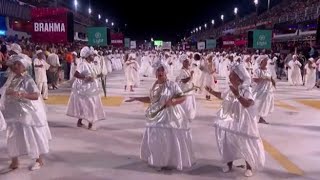 Nel sambodromo di Rio de Janeiro il rito purificatorio prima del Carnevale [upl. by Gabriel594]