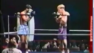 Ramon Dekkers vs Darris Sor Thanikul Thai [upl. by Tannie721]