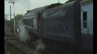 Gresley A4 4468 Mallard 4498 Sir Nigel Gresley at Stratford [upl. by Bendix]