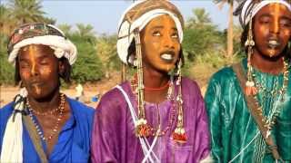 Video Niger Football Russia vs Wodaabe [upl. by Cristiona]