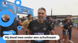 Premier Schoof liep stiekem halve marathon [upl. by Arbas227]