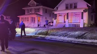 Car crashes into Davenport home [upl. by Anined]