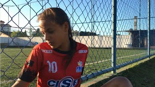 Tatiane de Oliveira  Jogadora de Futebol Feminino de Joinville [upl. by Ahsemot]